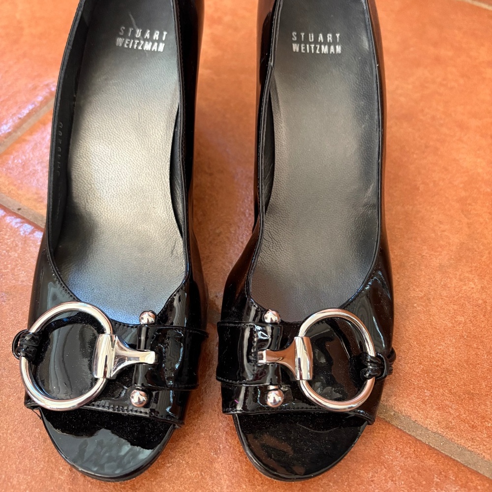 Stuart Weitzman Black Patent Leather Wedge Pumps w/ Silver Buckle – Size 8.5